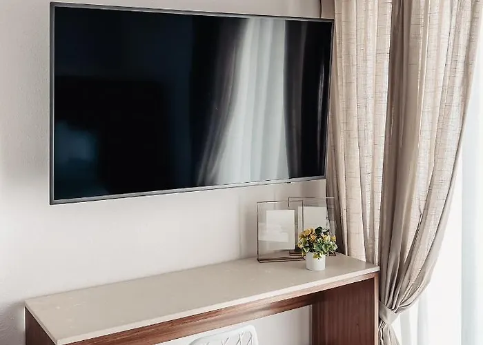 Апартаменты Emerald Palm Адехе