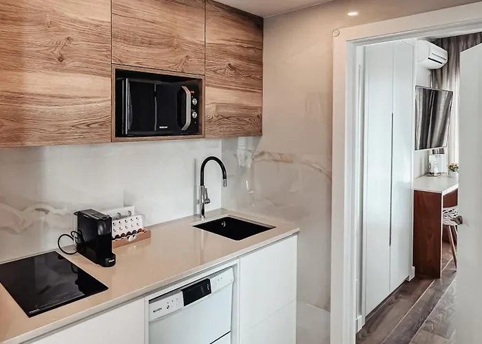 Emerald Palm * Адехе