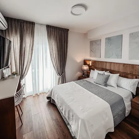 Διαμέρισμα Emerald Palm